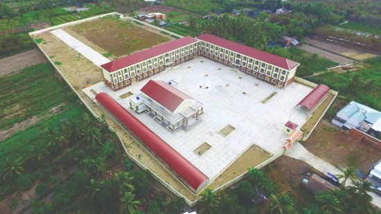 TRƯỜNG THPT LONG THỚI, HUYỆN CHỢ LÁCH